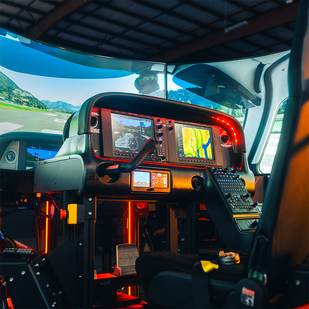 P1 6DOF Cirrus SR22 Flight Simulator