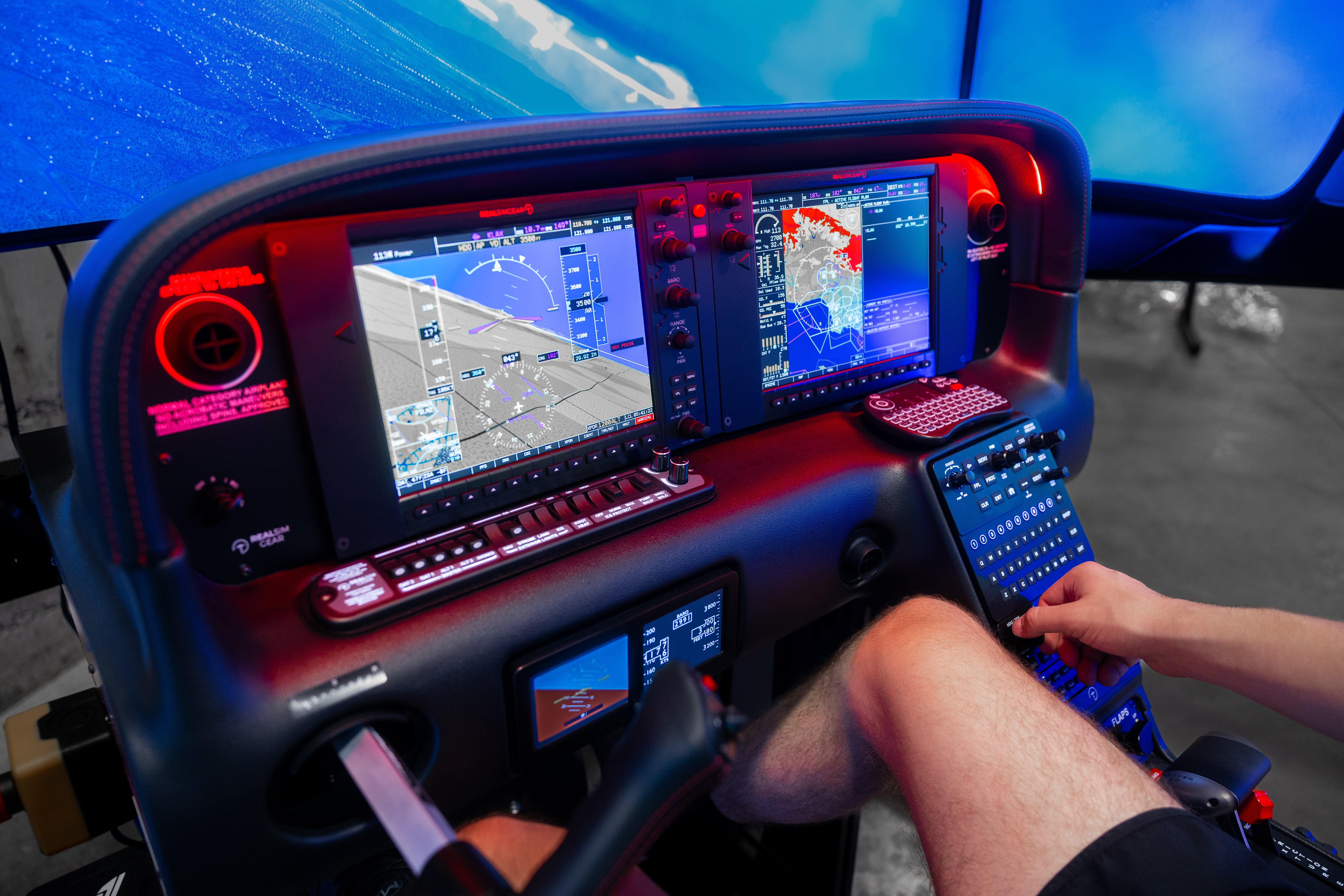 P1 Cirrus Sim Turnkey Flight Simulator
